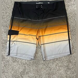 Good Fellow and Company swim shorts Trunks size 40